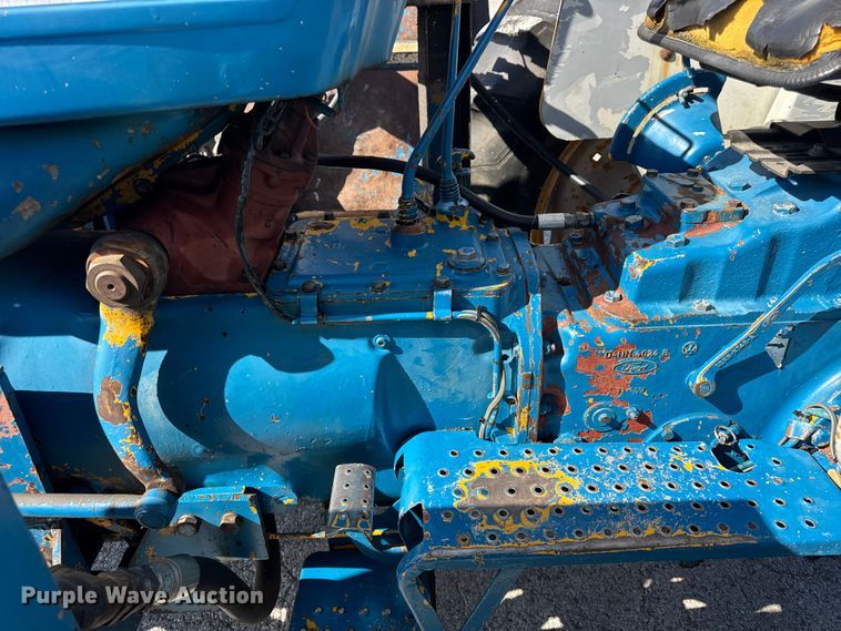 image for item ER0146 Ford 5600 tractor