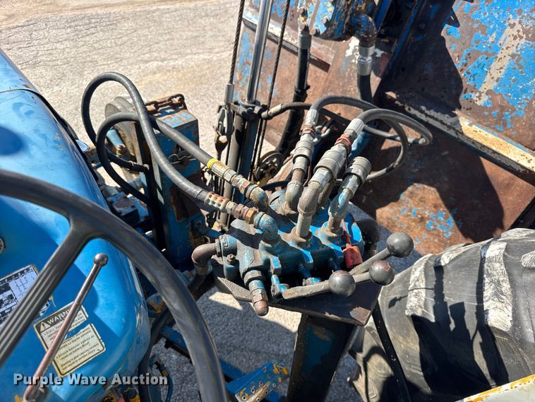 image for item ER0146 Ford 5600 tractor