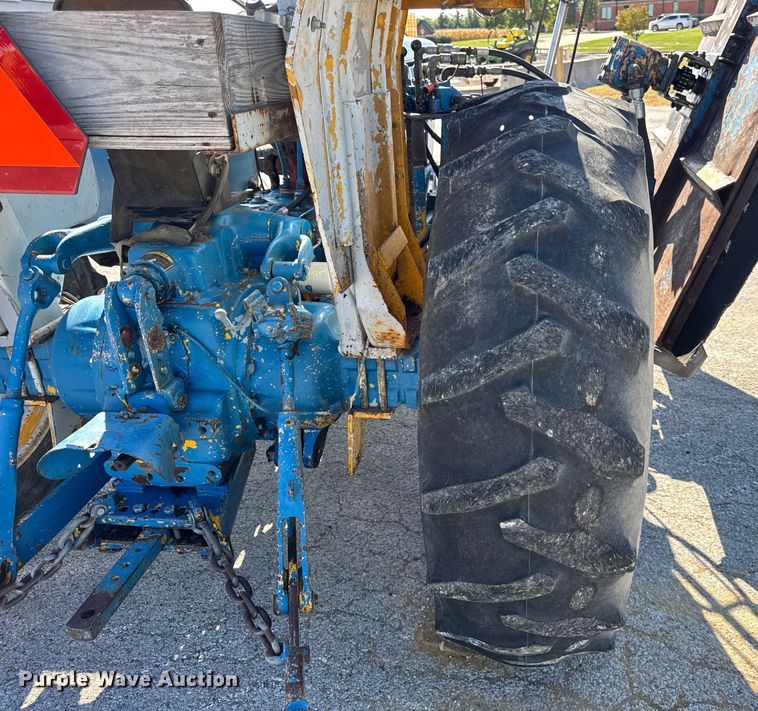 image for item ER0146 Ford 5600 tractor