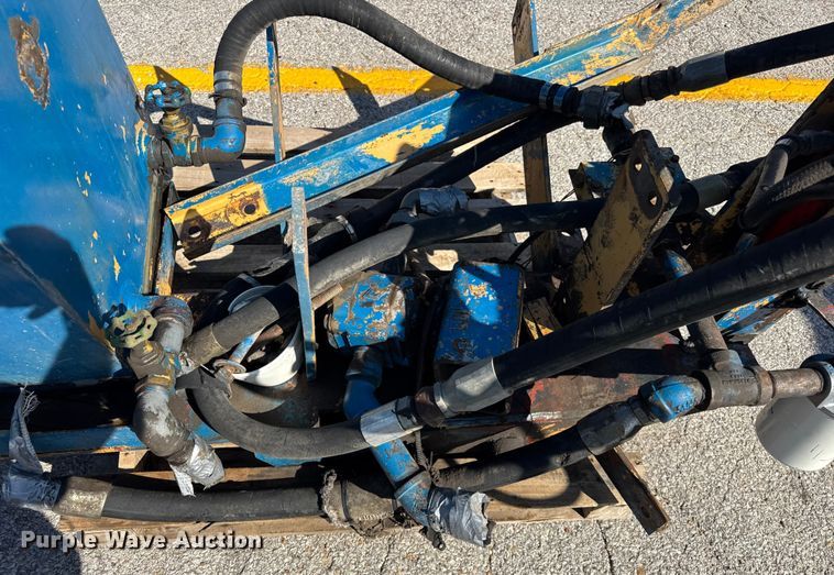 image for item ER0146 Ford 5600 tractor