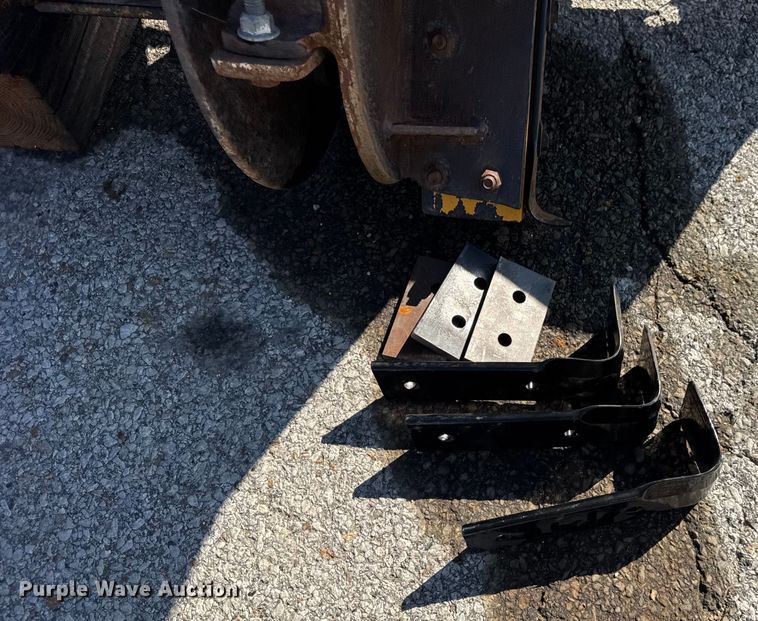 image for item ER0146 Ford 5600 tractor