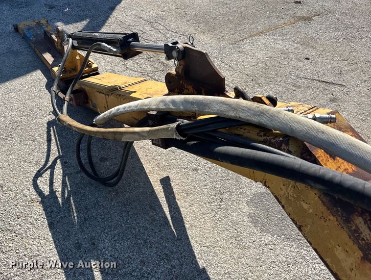 image for item ER0146 Ford 5600 tractor