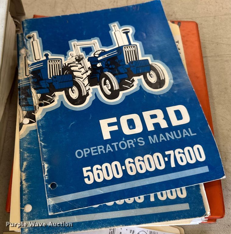 image for item ER0146 Ford 5600 tractor