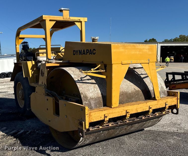 image for item ER0147 Dynapac CA25A single drum vibratory roller