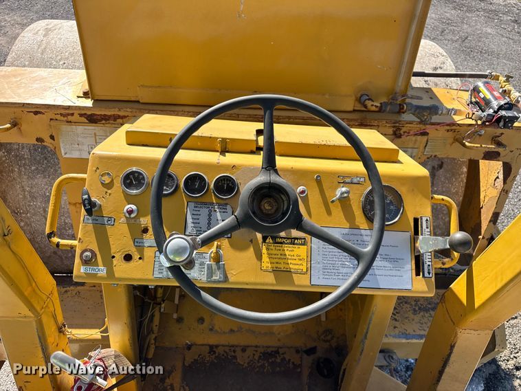 image for item ER0147 Dynapac CA25A single drum vibratory roller