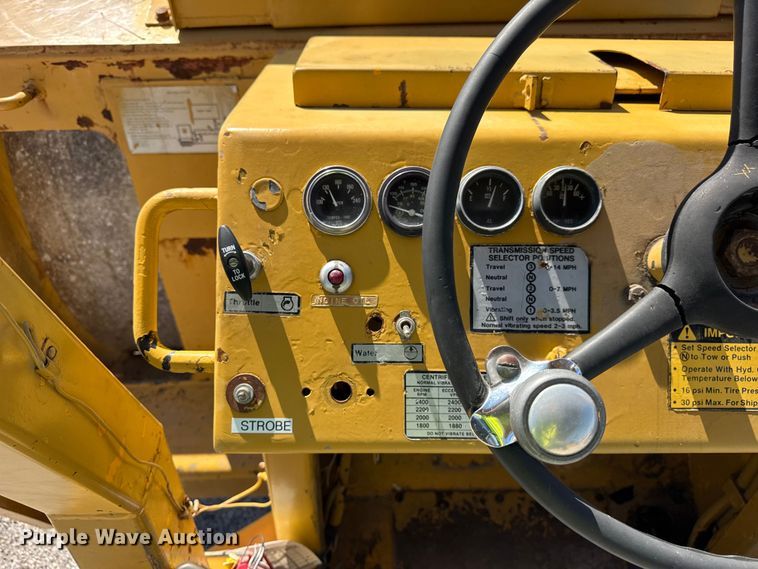 image for item ER0147 Dynapac CA25A single drum vibratory roller