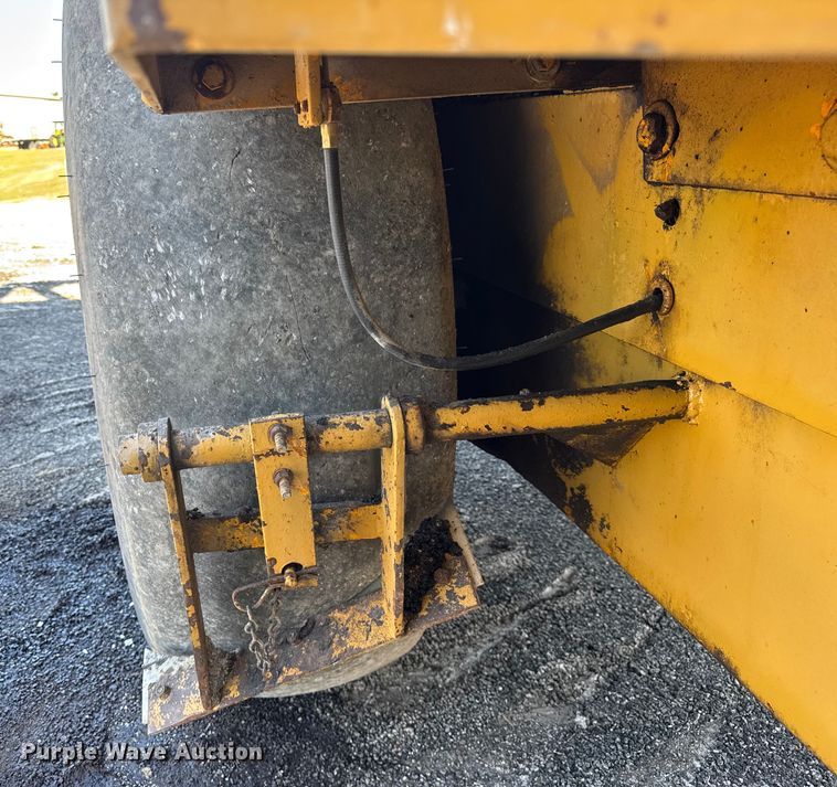 image for item ER0147 Dynapac CA25A single drum vibratory roller