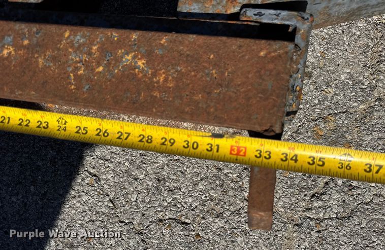 image for item ER0148 10' 4