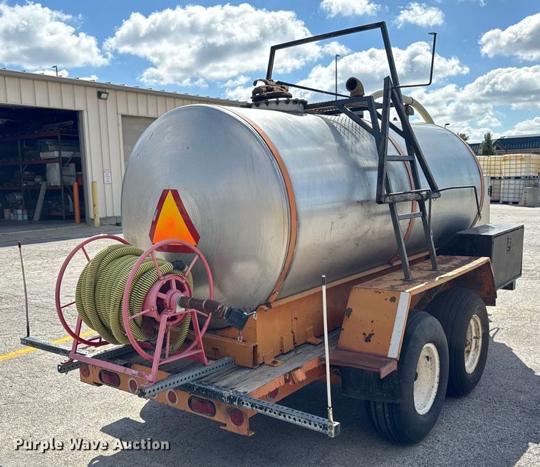 image for item ER0150 Precision tank tank trailer