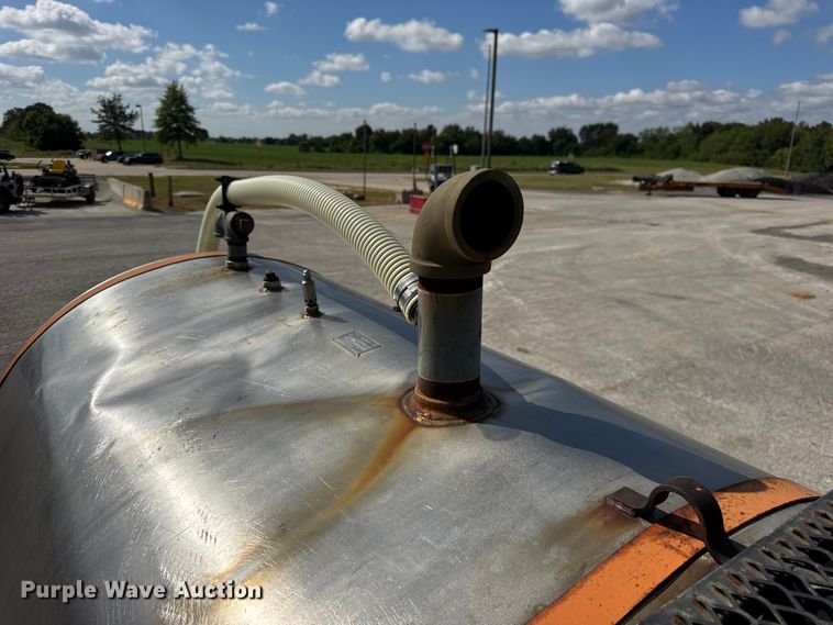 image for item ER0150 Precision tank tank trailer