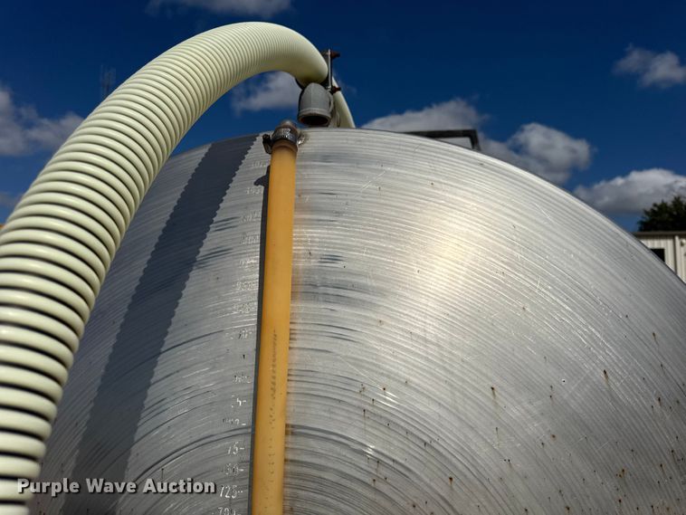 image for item ER0150 Precision tank tank trailer