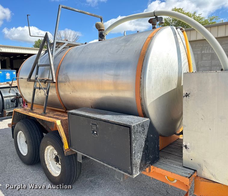 image for item ER0150 Precision tank tank trailer