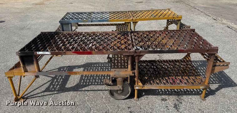 image for item ER0151 (2) work platforms