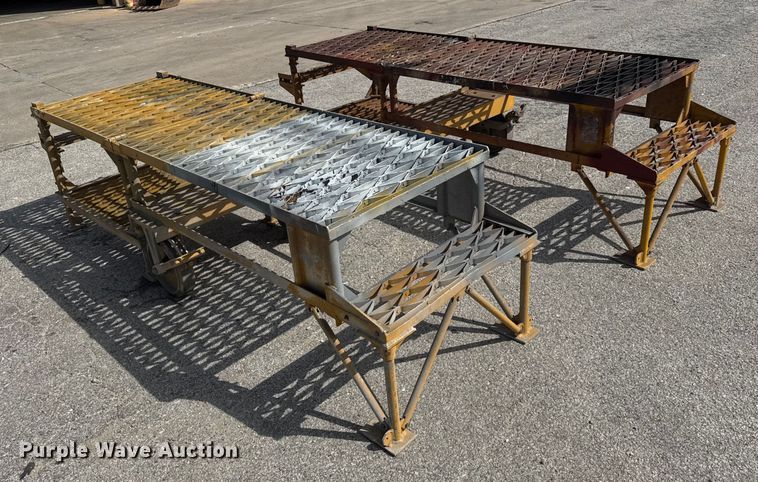 image for item ER0151 (2) work platforms