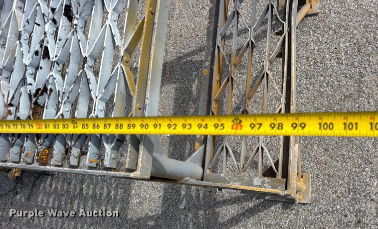 image for item ER0151 (2) work platforms