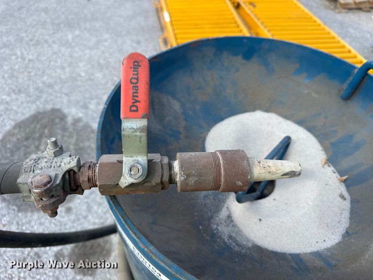 image for item ER0154 Cyclone blasting pot