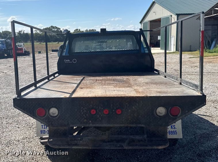 image for item ER2476 1988 GMC V3500 flatbed pickup truck