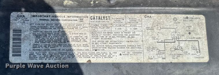 image for item ER2476 1988 GMC V3500 flatbed pickup truck