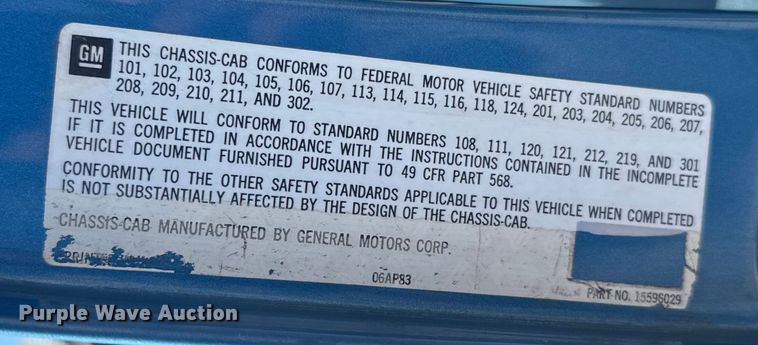 image for item ER2476 1988 GMC V3500 flatbed pickup truck