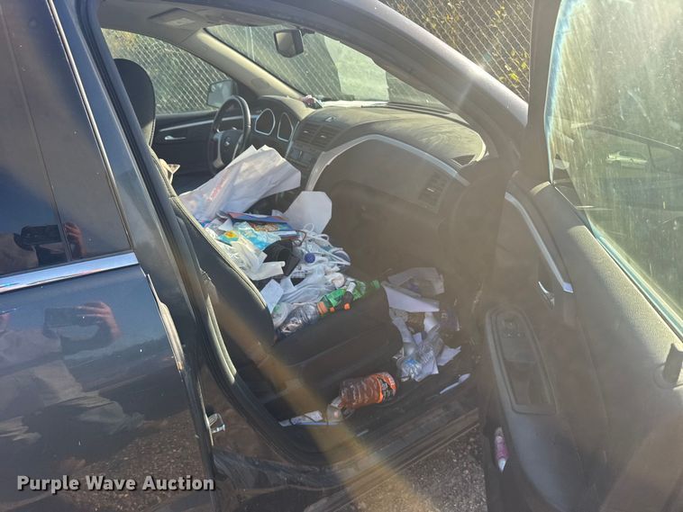 image for item ER2481 2011 Chevrolet Traverse 