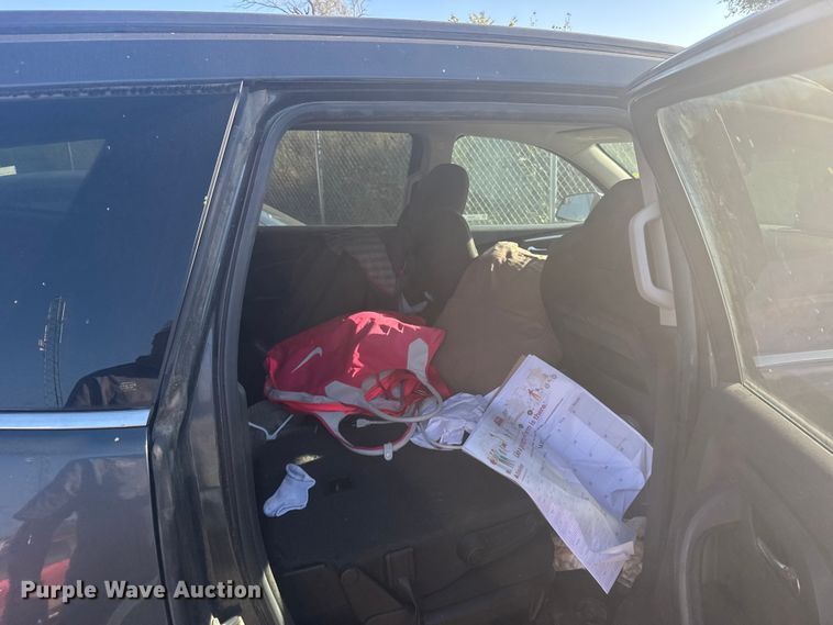 image for item ER2481 2011 Chevrolet Traverse 