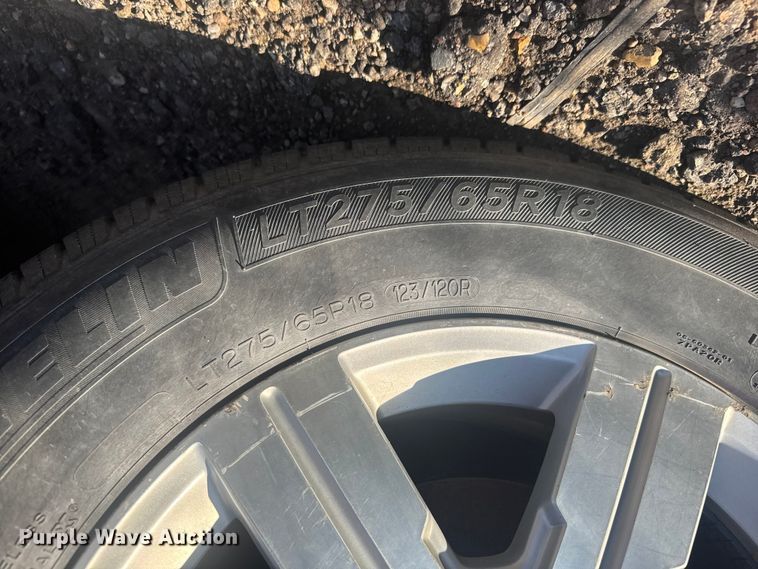 image for item ER2481 2011 Chevrolet Traverse 