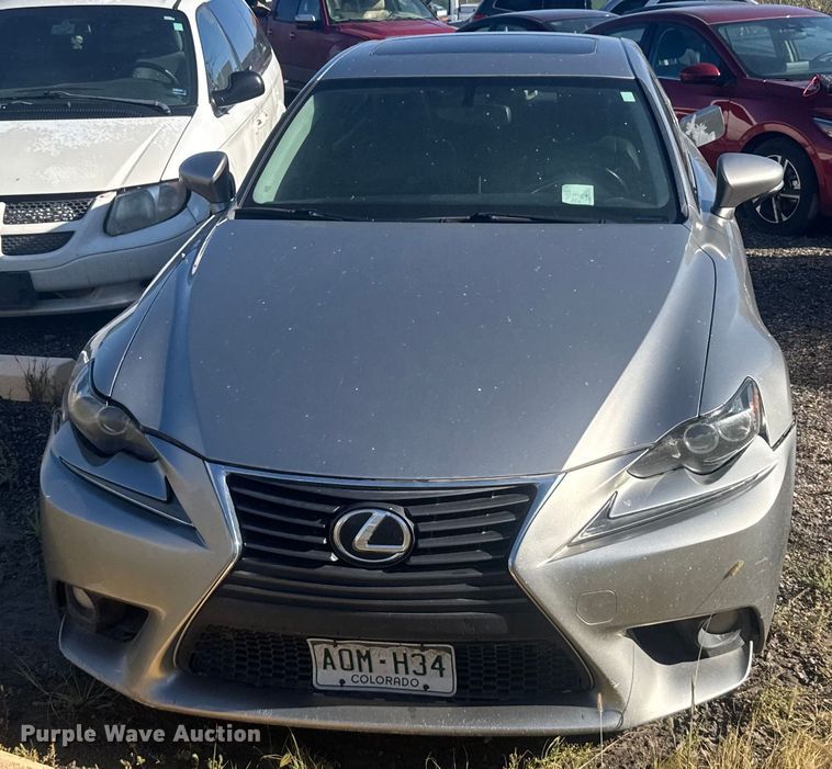 image for item ER2482 2014 Lexus IS 