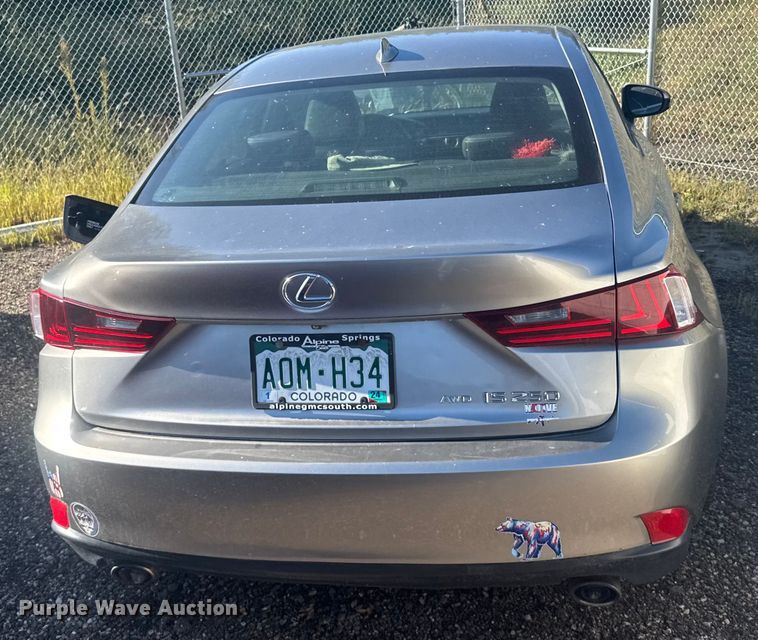 image for item ER2482 2014 Lexus IS 