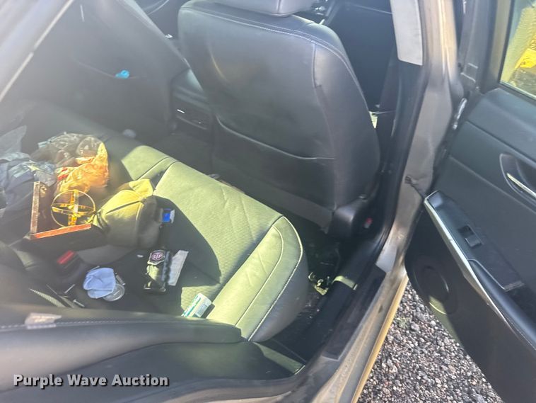 image for item ER2482 2014 Lexus IS 