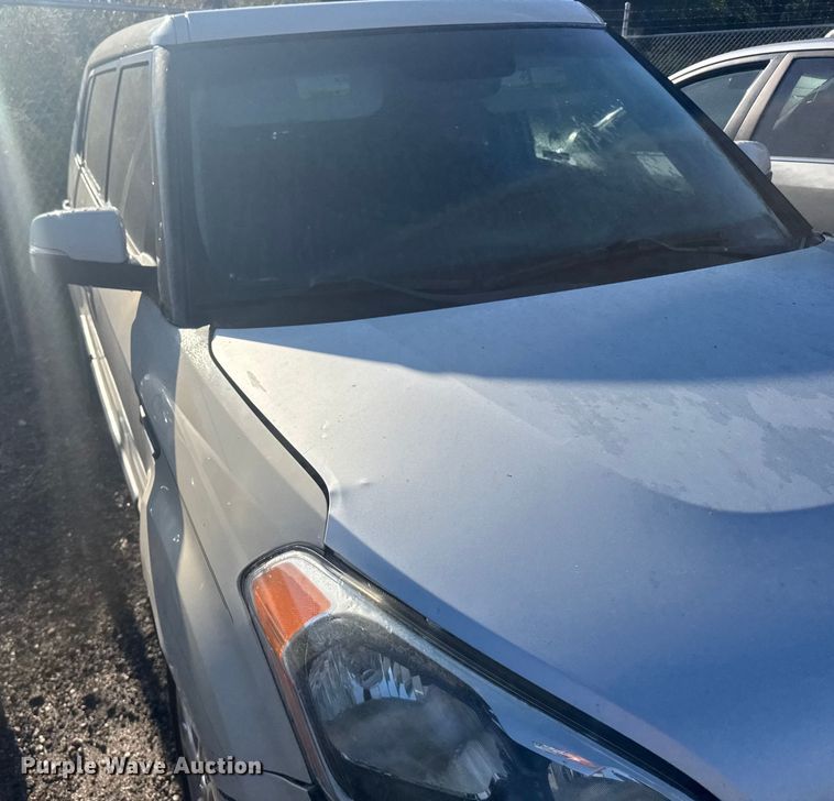 image for item ER2483 2013 Kia Soul SUV