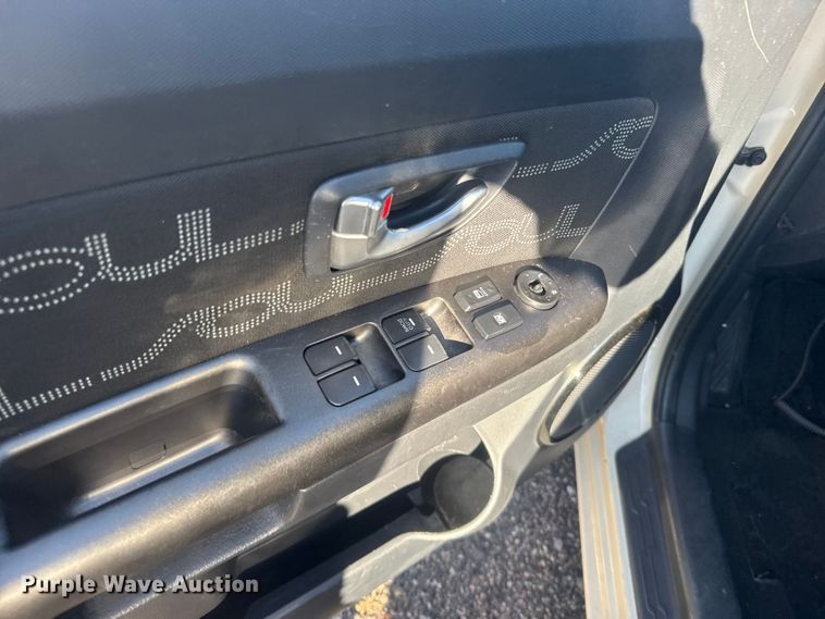 image for item ER2483 2013 Kia Soul SUV