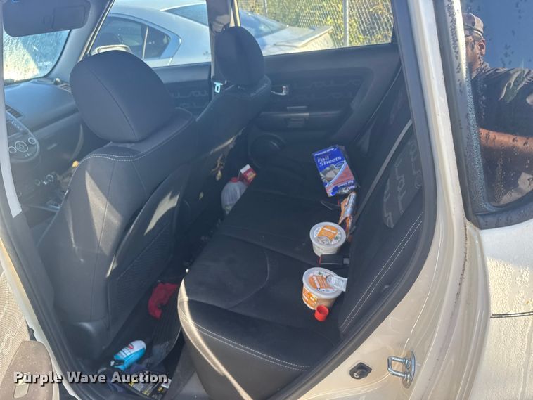 image for item ER2483 2013 Kia Soul SUV