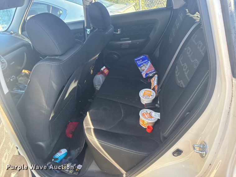 image for item ER2483 2013 Kia Soul SUV