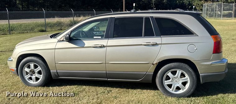 image for item ER2486 2005 Chrysler Pacifica SUV