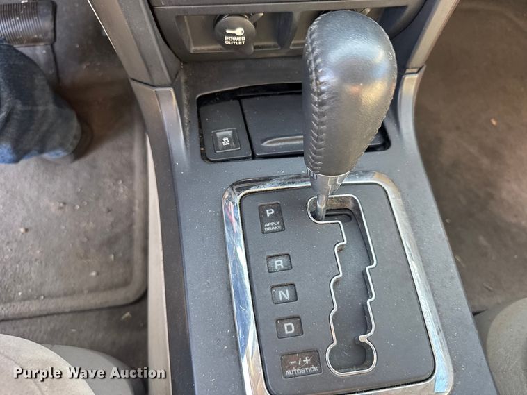 image for item ER2486 2005 Chrysler Pacifica SUV