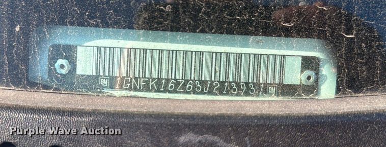 image for item ER2487 2003 Chevrolet Suburban SUV