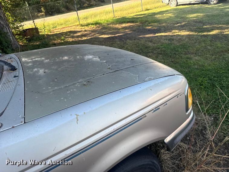 image for item ER2488 1993 Ford Ranger SuperCab pickup truck