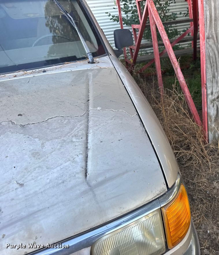 image for item ER2488 1993 Ford Ranger SuperCab pickup truck