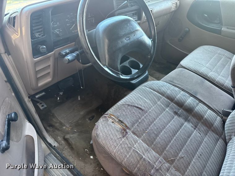 image for item ER2488 1993 Ford Ranger SuperCab pickup truck