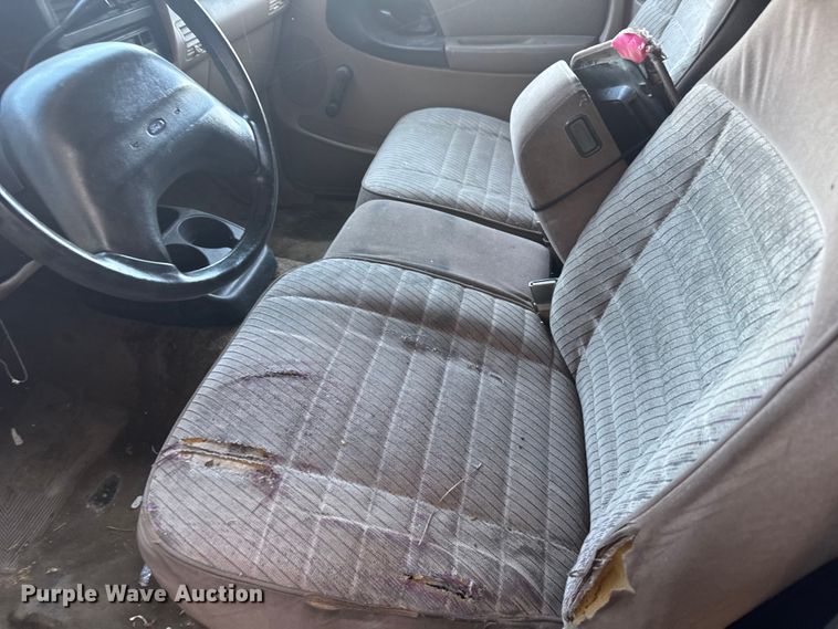 image for item ER2488 1993 Ford Ranger SuperCab pickup truck