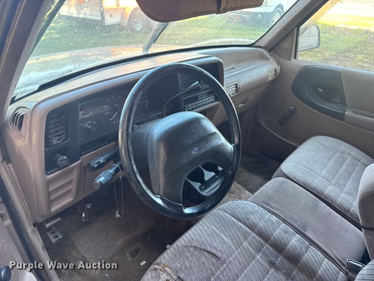 image for item ER2488 1993 Ford Ranger SuperCab pickup truck