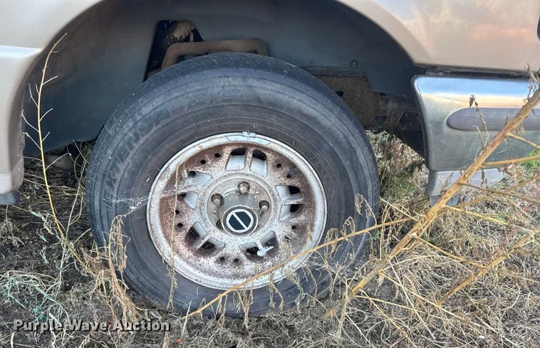 image for item ER2488 1993 Ford Ranger SuperCab pickup truck