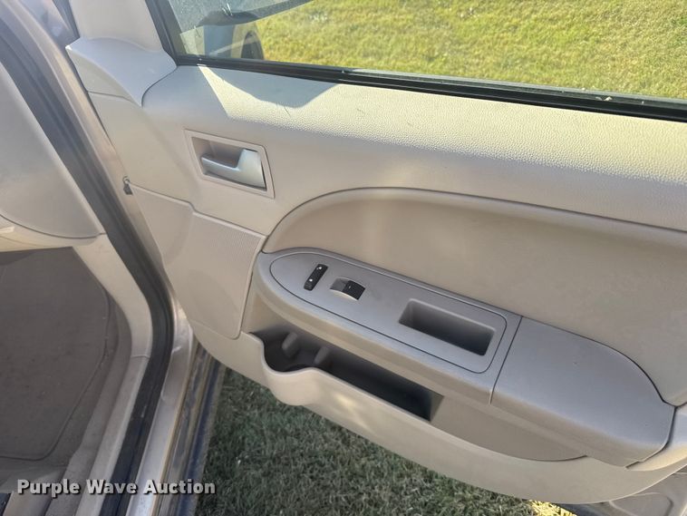 image for item ER2489 2007 Ford Freestyle SUV