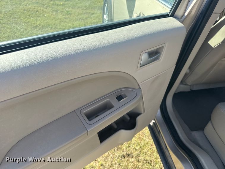 image for item ER2489 2007 Ford Freestyle SUV