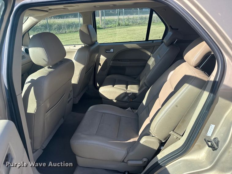 image for item ER2489 2007 Ford Freestyle SUV