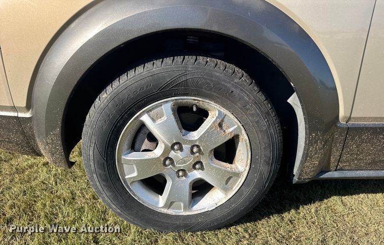 image for item ER2489 2007 Ford Freestyle SUV