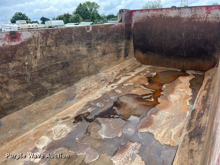 image for item ET3212 2010 Mack GU713 dump truck