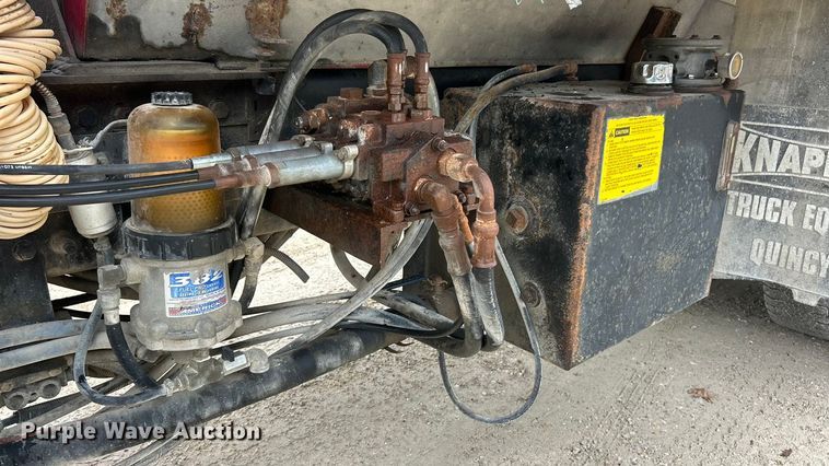 image for item ET3212 2010 Mack GU713 dump truck