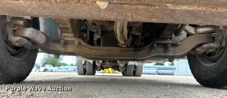 image for item ET3212 2010 Mack GU713 dump truck