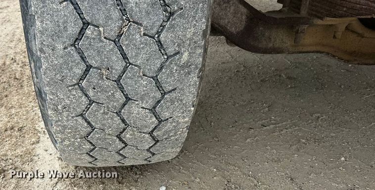 image for item ET3212 2010 Mack GU713 dump truck